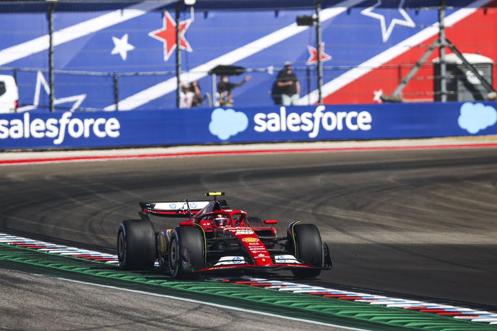 Carlos Sainz al volante del SF-71H en el GP de Austin