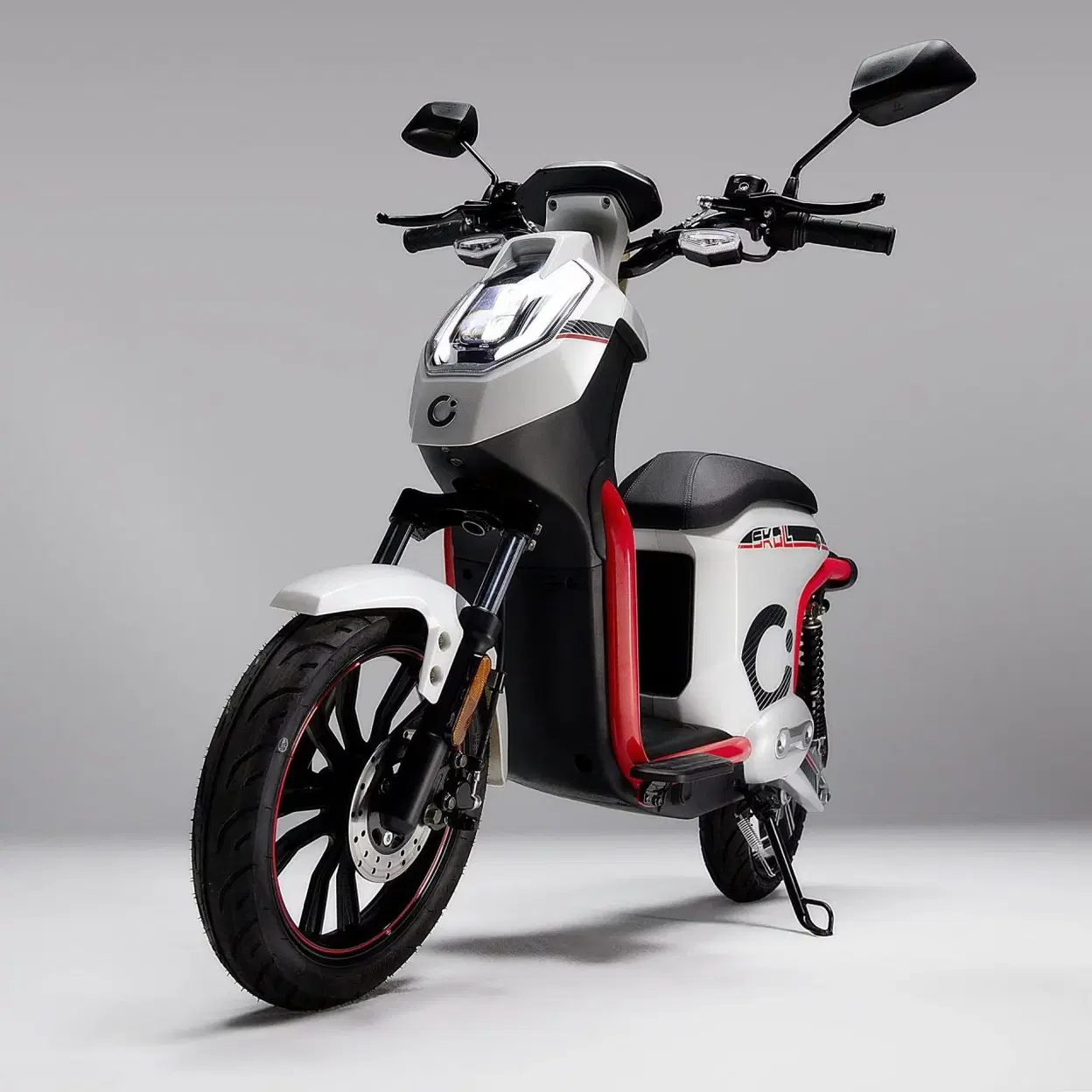 Scooter eléctrico estilo Vespino, moderno y económico con autonomía urbana.