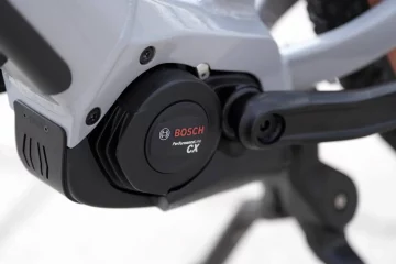 Motor Bosch Performance CX en la ebike todoterreno más grande del mundo.