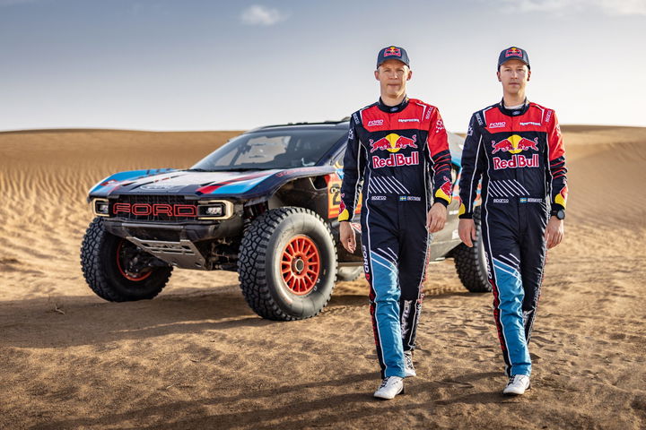 El Ford M-Sport listo para dominar el Dakar con Ekström al volante