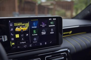 Vista del sistema de infoentretenimiento del Renault 5 eléctrico.