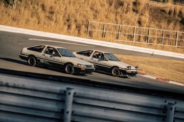 Toyota AE86 en una demostración de manejo ágil en la pista