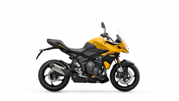 La nueva Triumph Tiger Sport 800 2025, con estilo aventurero y gran rendimiento.