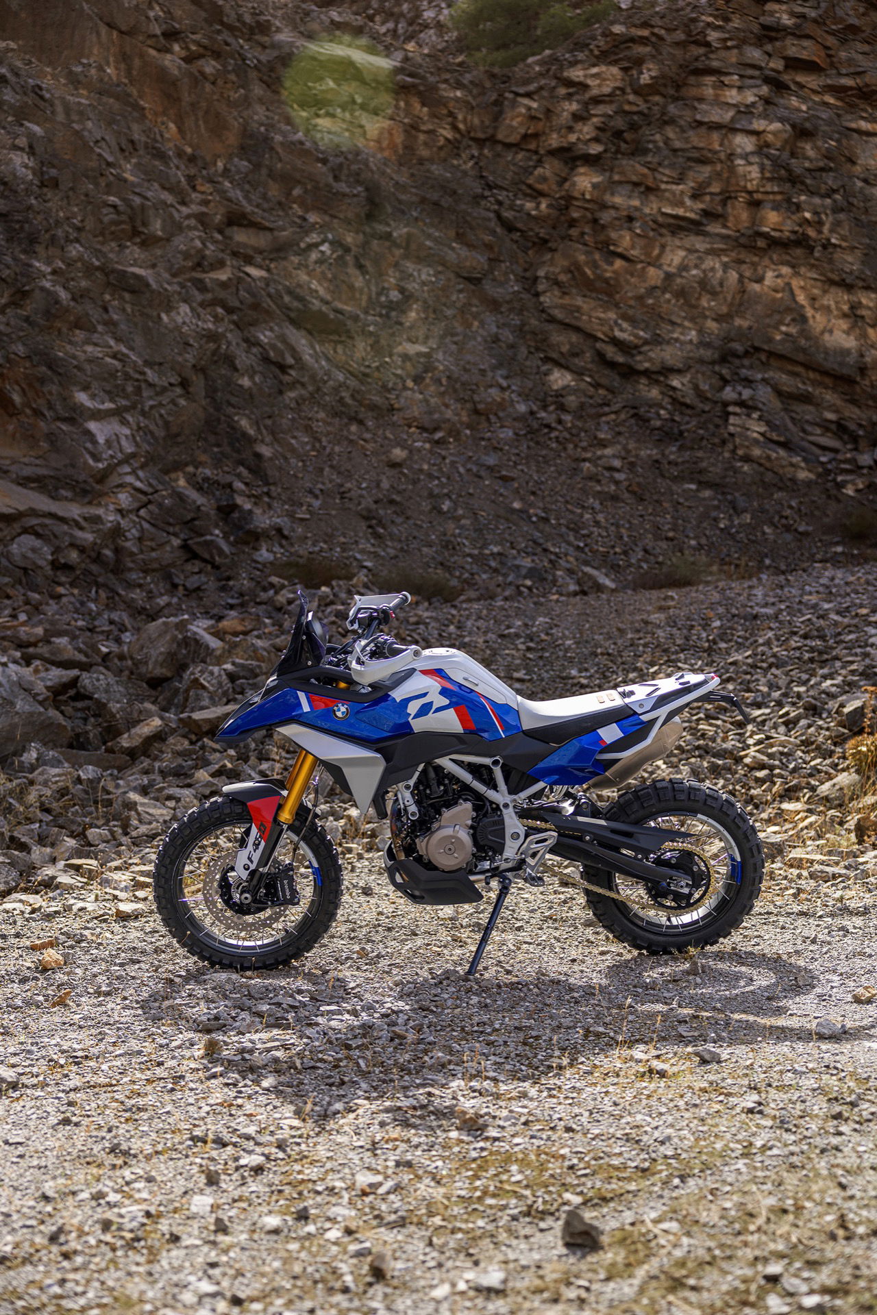 BMW muestra su musculatura off-road en esta F 450 GS concept.