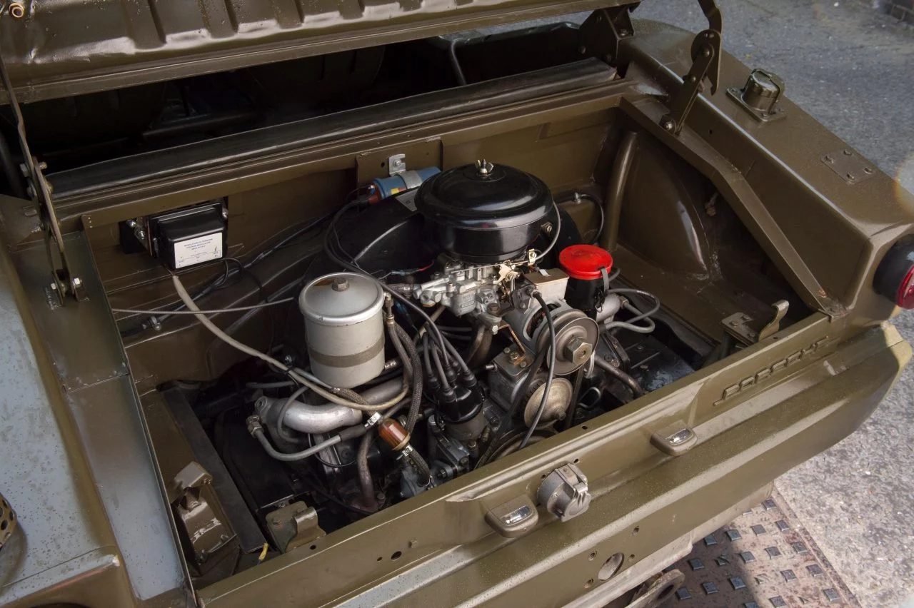 Vista del propulsor trasero del Porsche 597 Jagdwagen, pieza clave de su capacidad todoterreno.