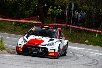 El Toyota Gazoo Racing compite en el Rally Sierra Morena, mostrando su potencial en la apertura del Campeonato de Europa.