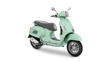 La nueva Vespa GTS 310 Euro 5+, un icono del diseño italiano. Perfecta para la ciudad.