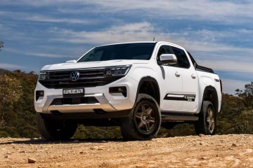 El VW Amarok Desert resalta por su robustez y diseño off-road, ideal para terrenos difíciles.