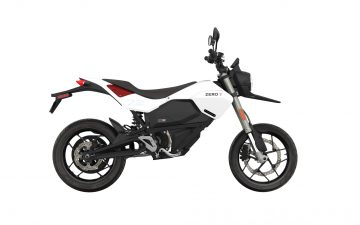 La moto Zero FXE combina ligereza y potencia, con un peso de 140 kg y 44 CV.