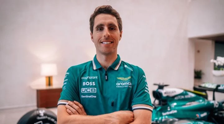 Dani Juncadella se une a Aston Martin como piloto de simulador.