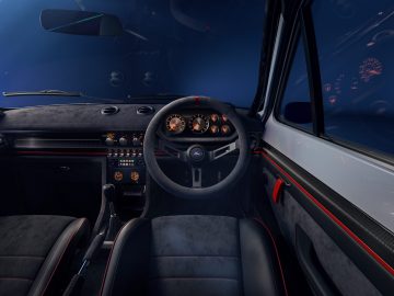 Interior del Ford Escort Mk1 RS con detalles retro y acabados de calidad.