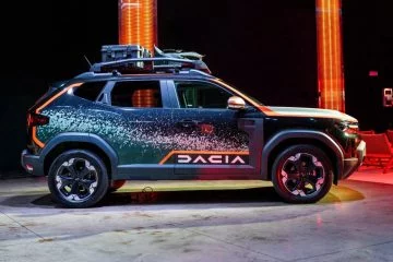 El Dacia Duster, destacado por su diseño robusto y apariencia única, ideal para todo terreno.