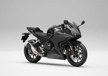 Honda CBR500R 2025, una deportiva con mucha personalidad y fiabilidad.