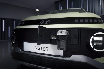 Vista frontal del Hyundai Inster, que combina diseño moderno y funcionalidad.