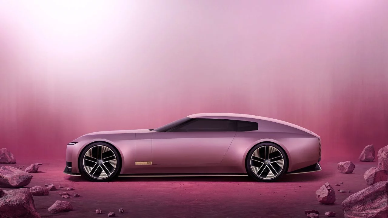 El nuevo diseño de Jaguar se revela con líneas atrevidas y elegantes, anticipando el futuro de la marca.