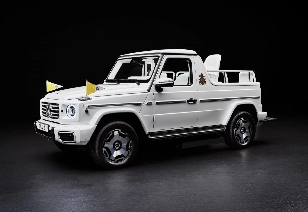 Mercedes Clase G adaptado como Papamóvil, un verdadero todoterreno