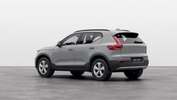 El Volvo XC40 combina diseño escandinavo con funcionalidad en un SUV compacto.