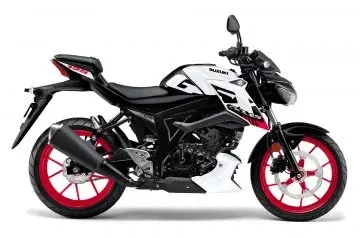 La Suzuki GSX-S125 muestra un diseño agresivo y moderno, ideal para la ciudad.