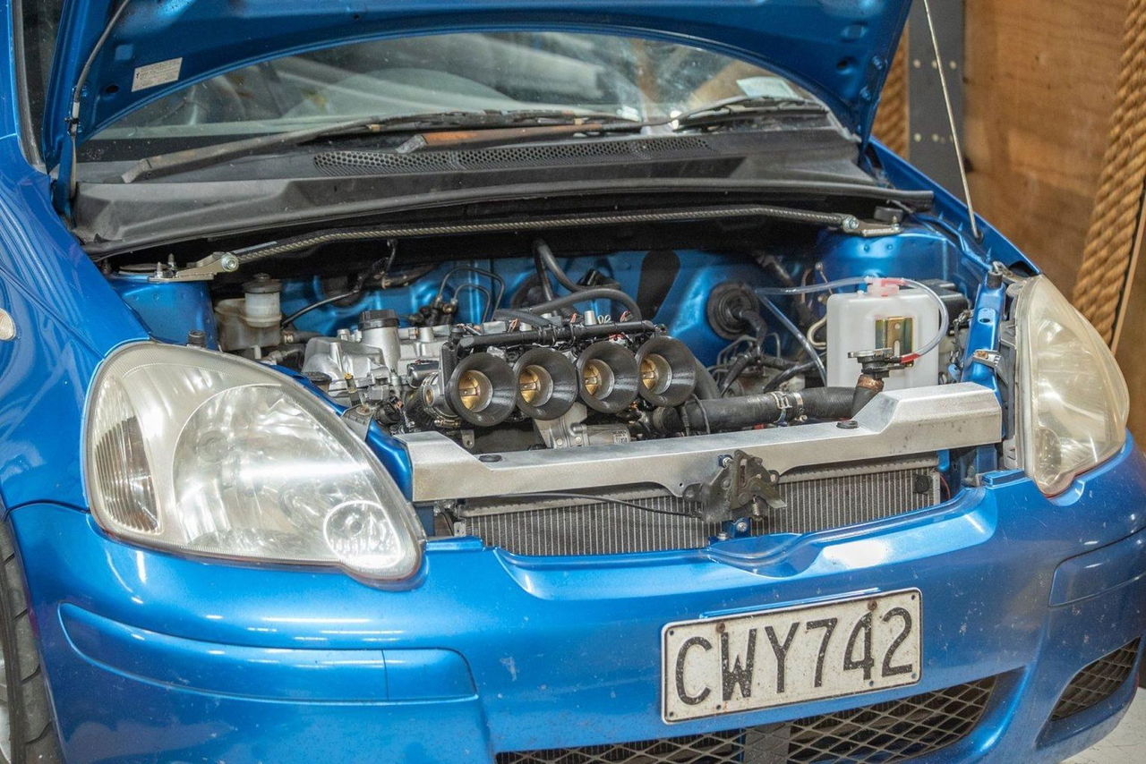 Vista del motor preparado para optimizar rendimiento y aumentar potencia.