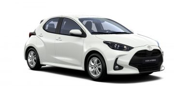 El Toyota Yaris Business Plus 2025 destaca por su diseño compacto y eficiente.