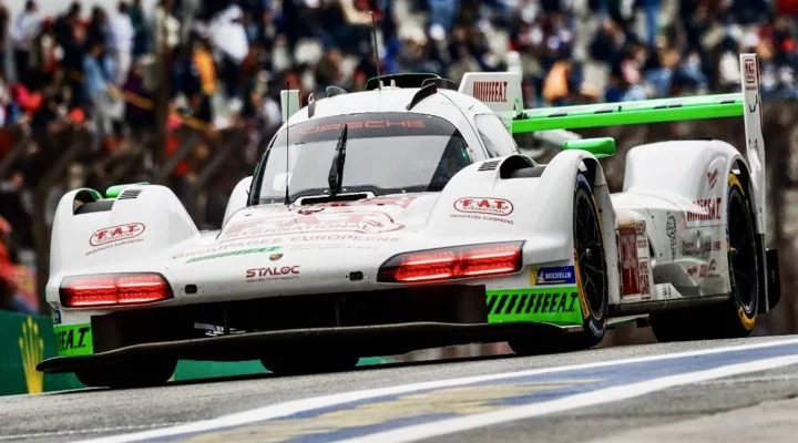 El Porsche 963 de Proton Competition, listo para el WEC en Bahrein.