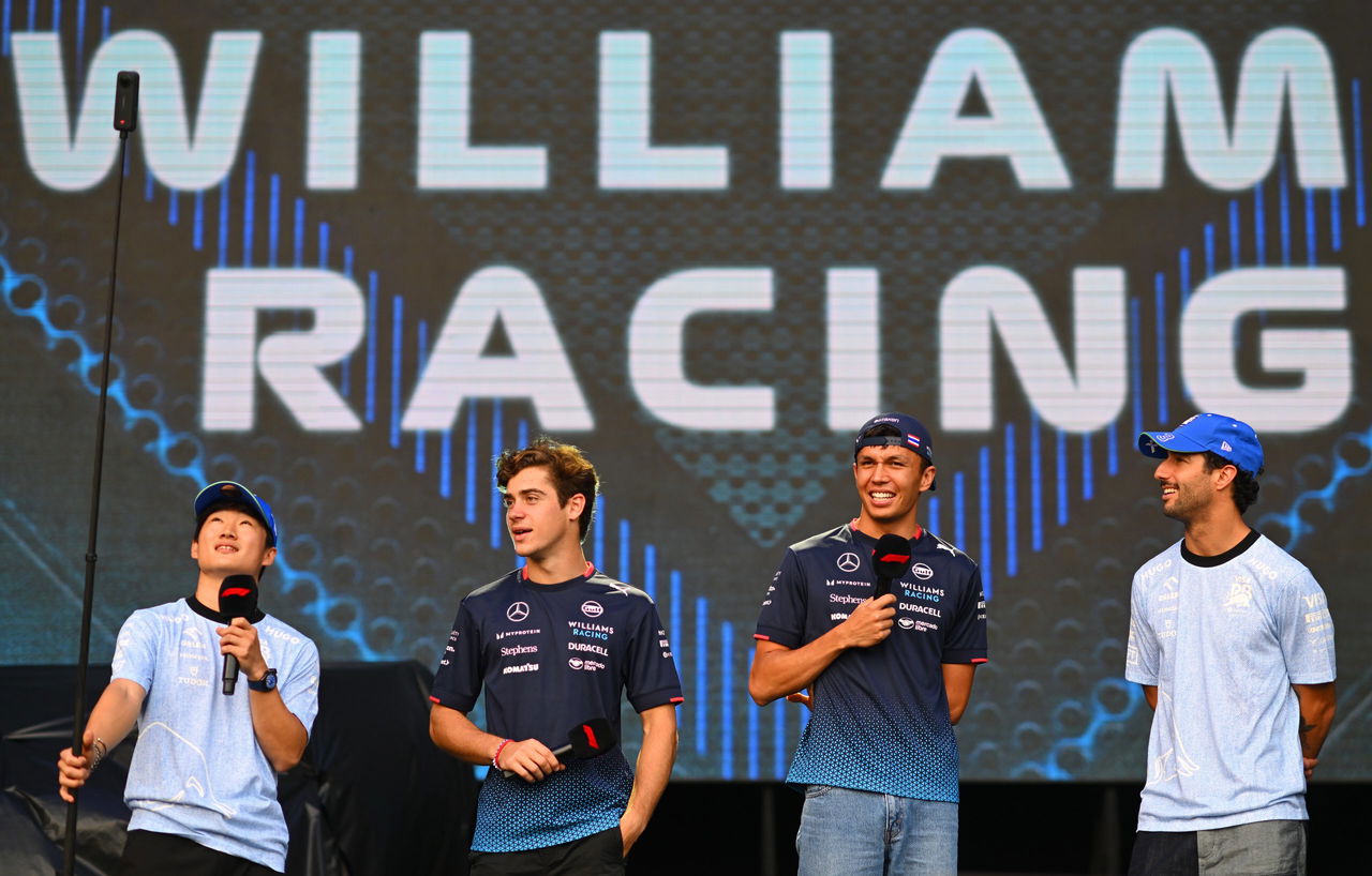 Franco Colapinto en la presentación oficial con el equipo Alpine F1.