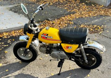 Honda Monkey Z50 de 1976, una joya del motociclismo clásico.