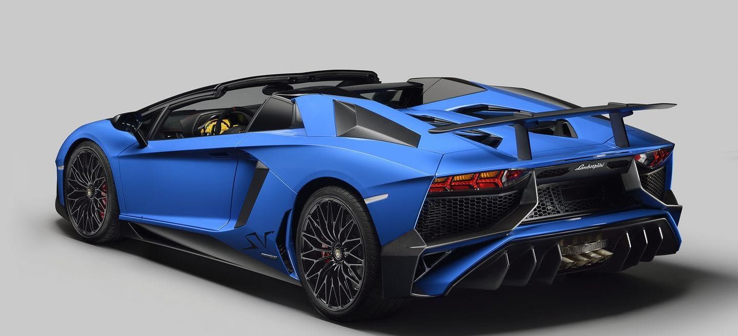 750 CV de furia al viento: así es el Lamborghini Aventador SV Roadster |  Diariomotor