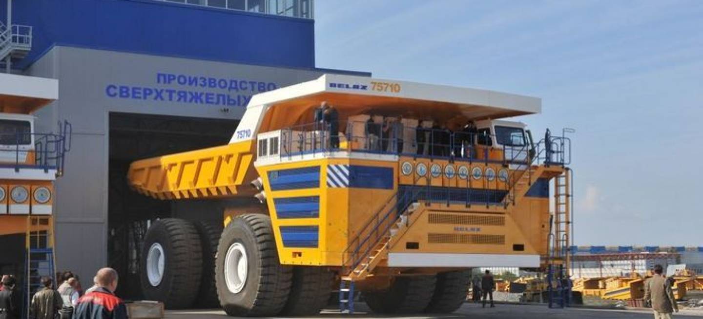 Belaz Asi Es El Dumper Mas Grande Y Capaz Del Planeta Diariomotor