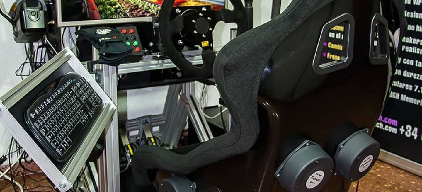 Cockpit Con Bodyshakers Simracingcoach