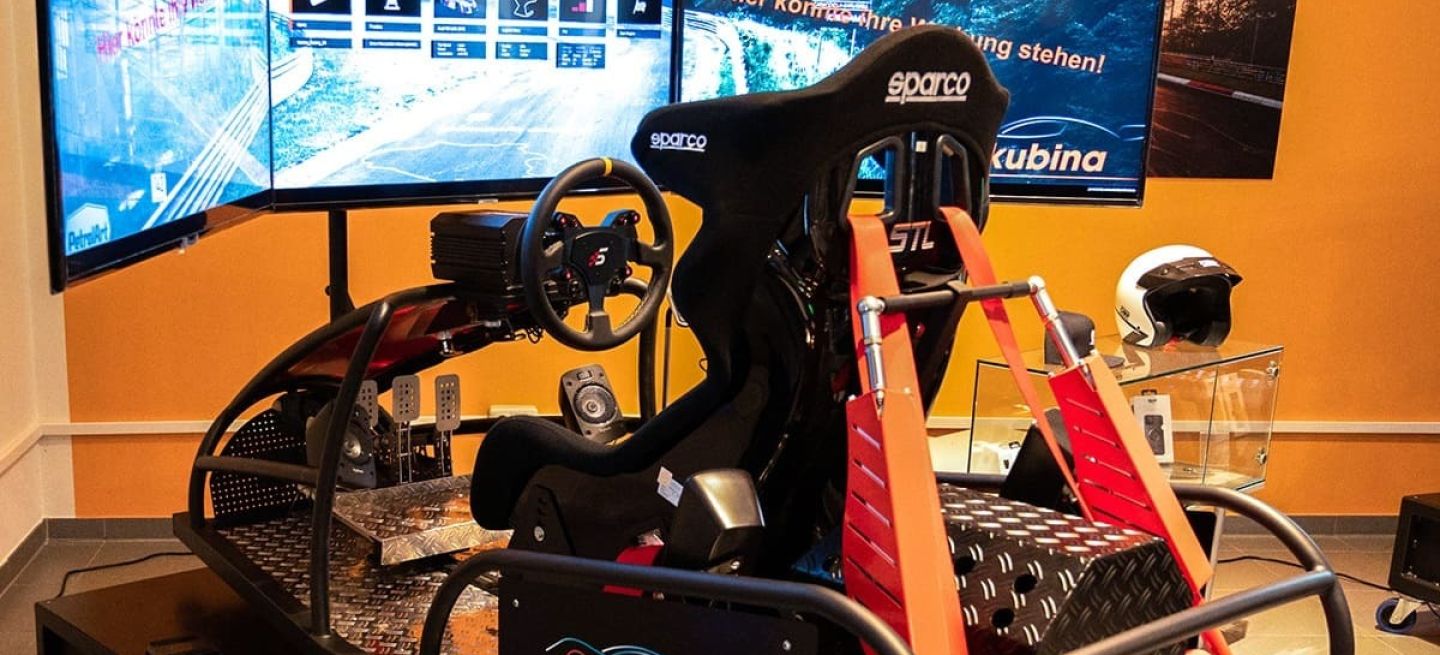 Cockpit Sim Racing