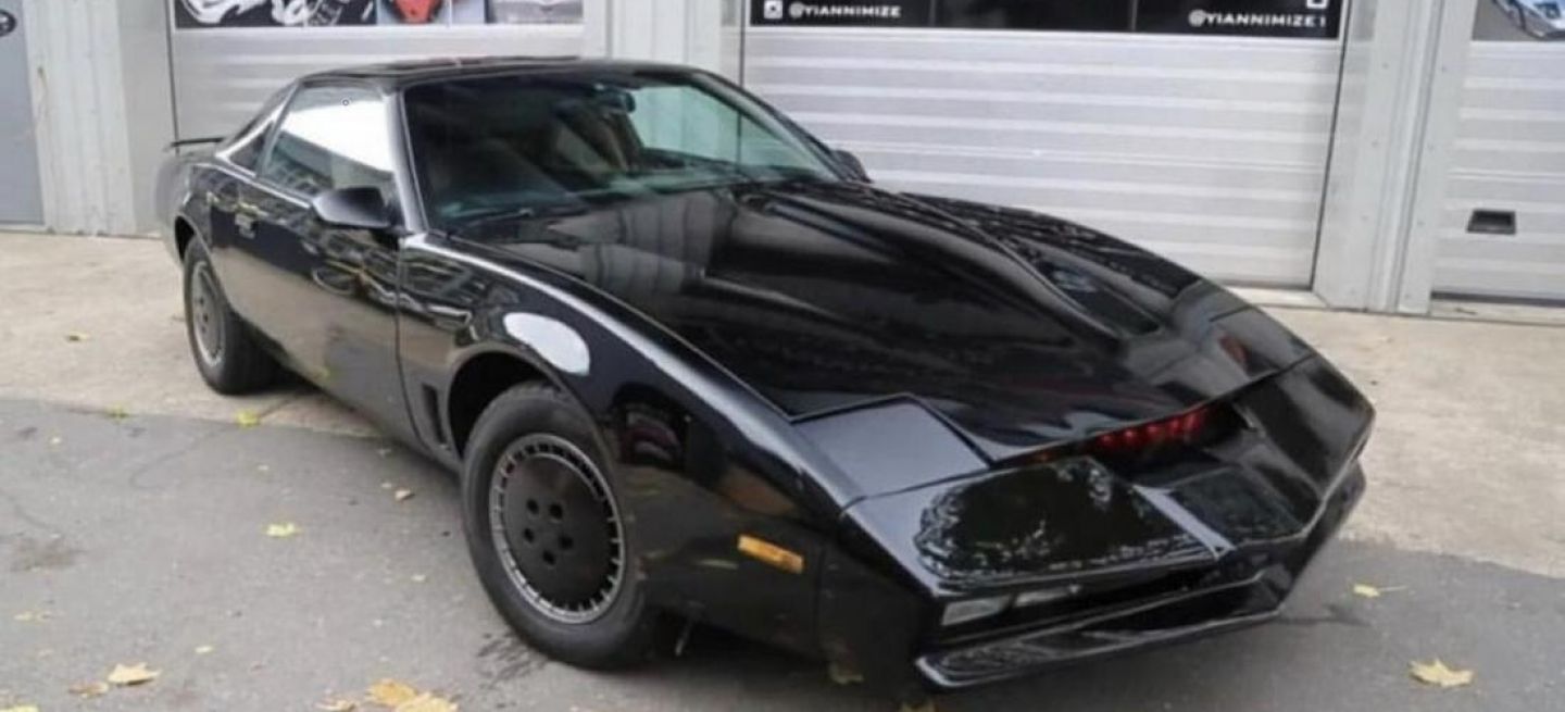 David Hasselhoff Subasta Coche Fantastico Kitt 01