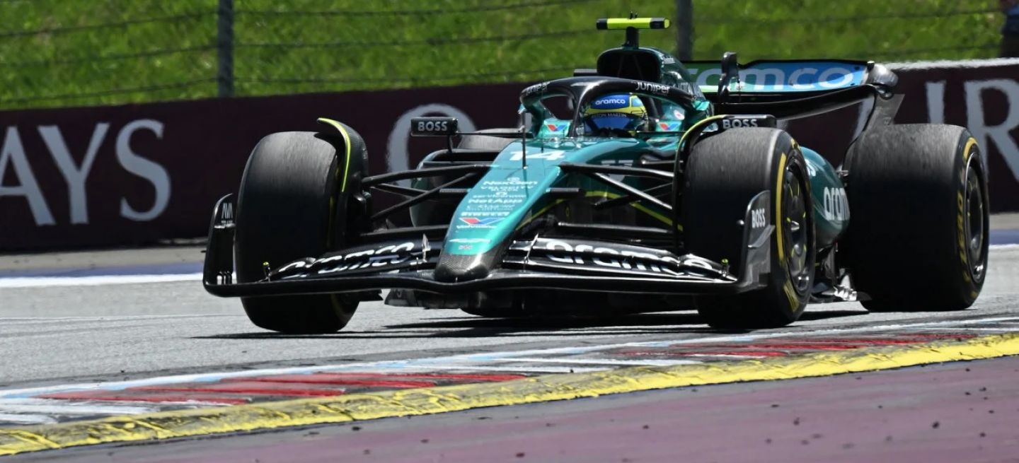 Monoplaza de F1 en acción durante la clasificación en Spielberg