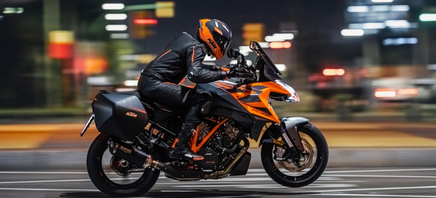 Ktm 1290 Super Duke Gt 2022 3