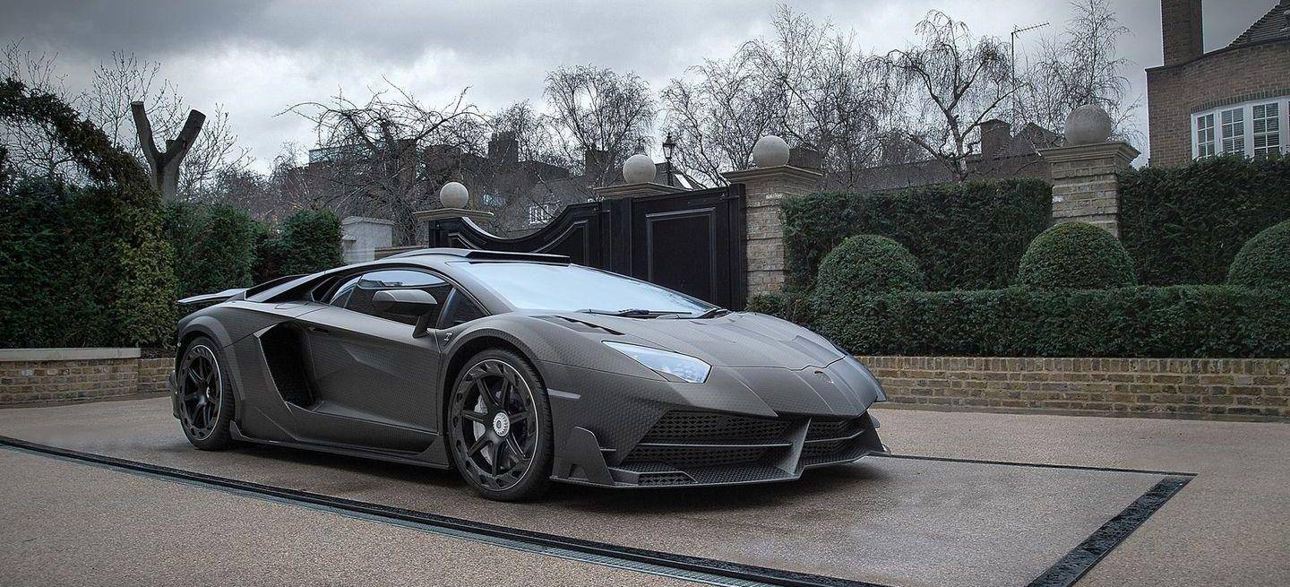 Mansory Aventador . 1 Edition: Lamborghini y el exceso siguen yendo de  la mano | Diariomotor