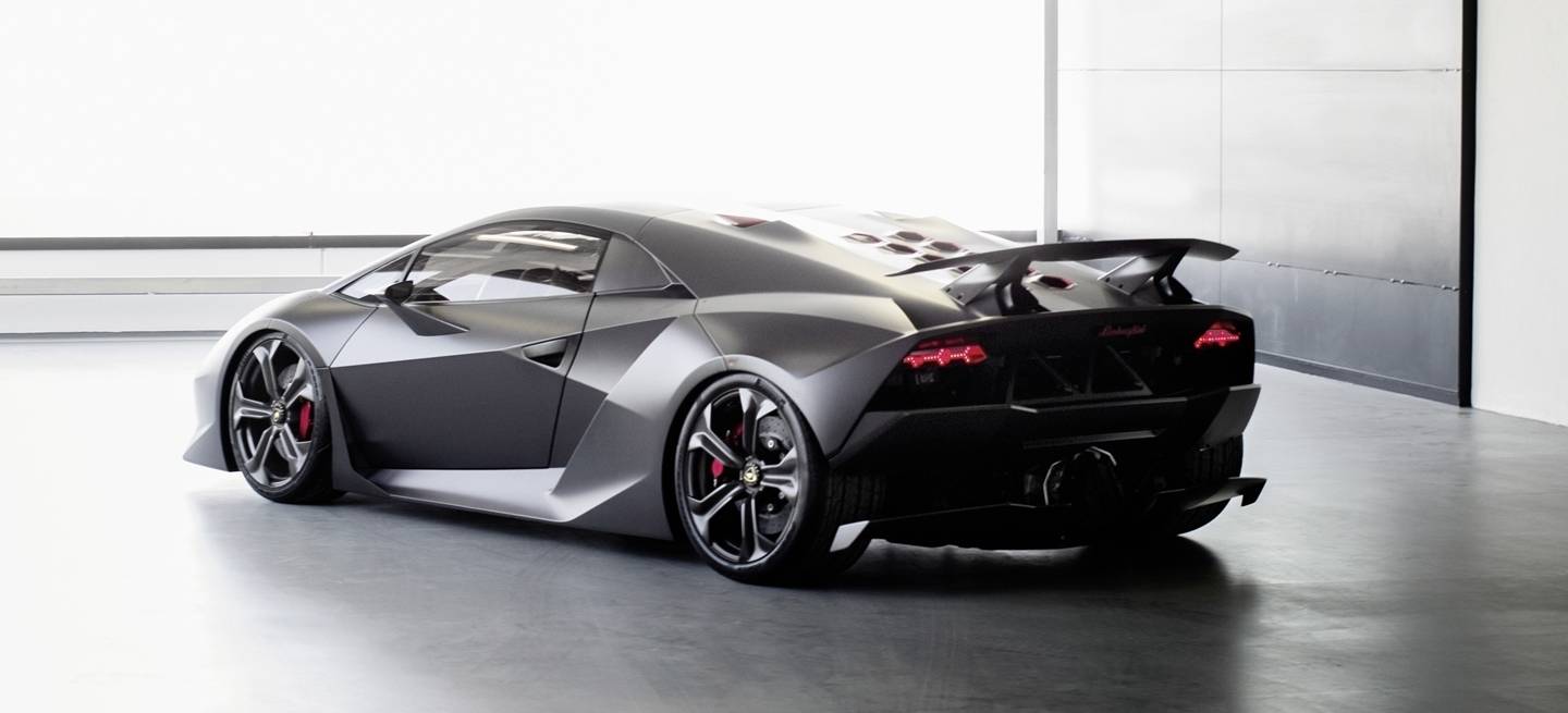 1 de los 20 codiciados Lamborghini Sesto Elemento está en venta por 3  Millones de euros | Diariomotor