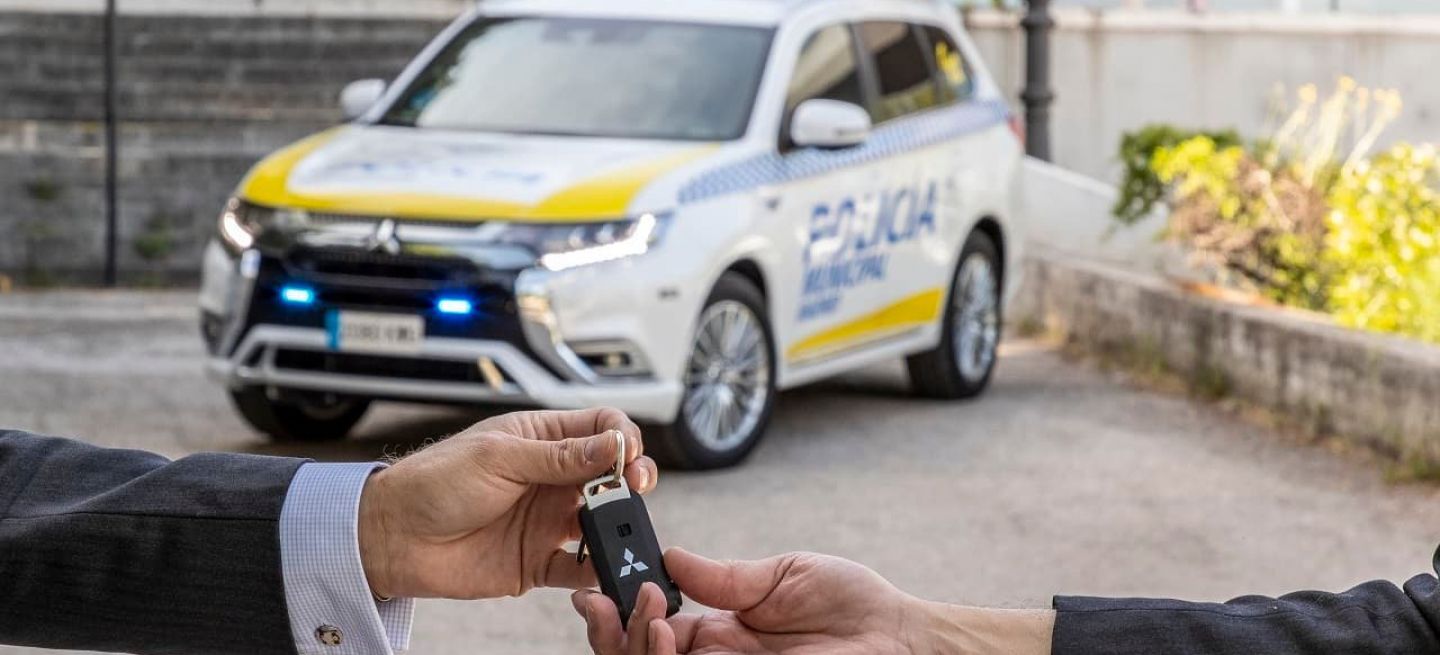 Mitsubishi Outlander Phev Policia Madrid 2