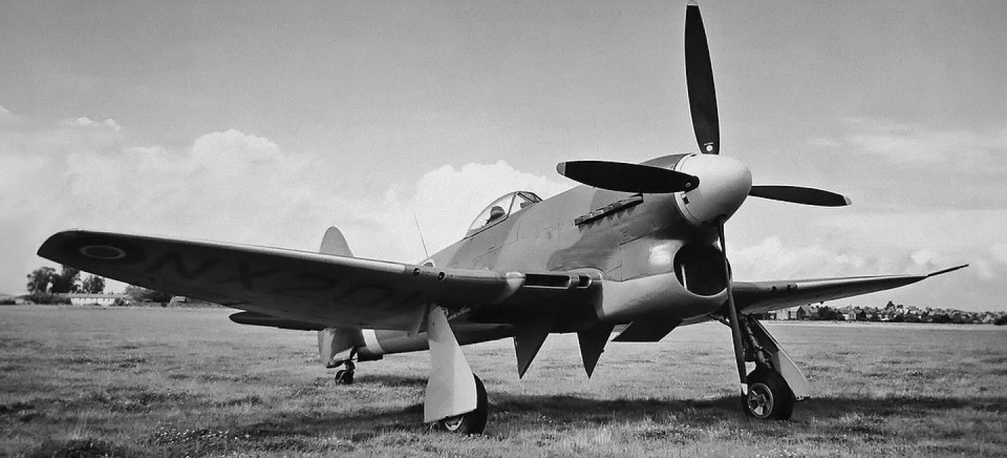 Vista lateral de un Napier Sabre, motor aeronáutico icónico por su potencia y diseño