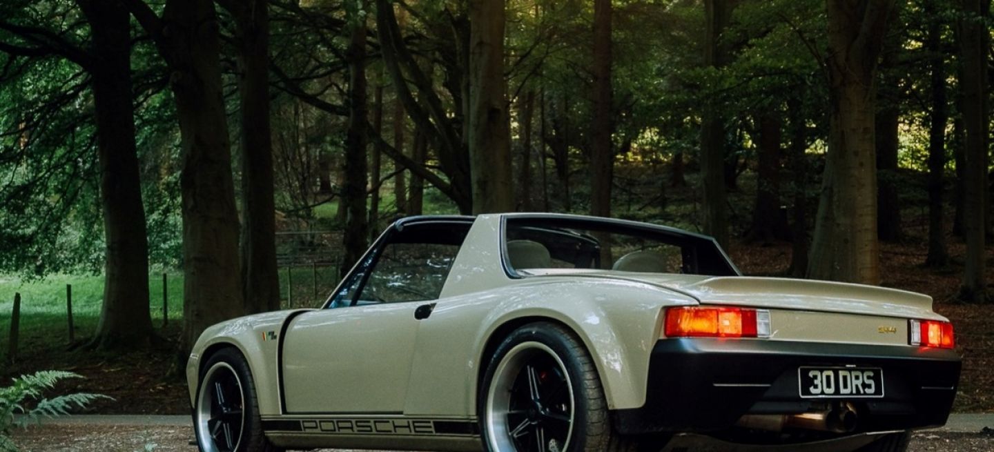 Porsche 914 modificado por Fifteen Eleven, diseño retro con prestaciones modernas.