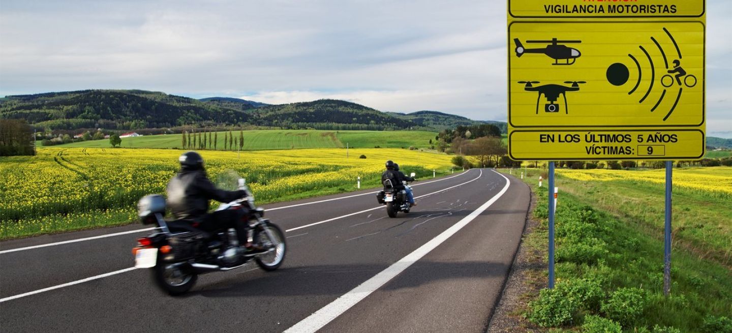 Senales Fantasma Dgt Nueva Vigilancia Motoristas Carretera