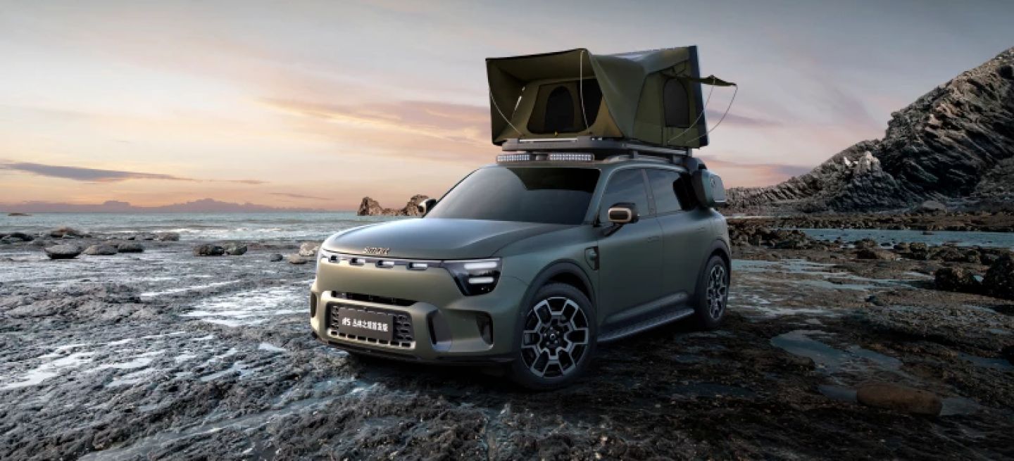 Smart se reinventa con un 4x4 robusto y práctico con maletero de 630l.