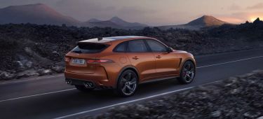 Jaguar F Pace Svr 2021 1220 033