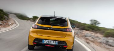 Peugeot 208 Gt Line 2019 Amarillo 36