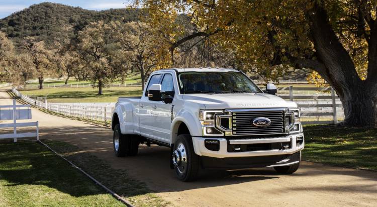 La Nueva Ford Serie F Super Duty Y Su V Gasolina De Litros Son Un