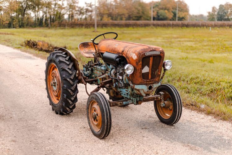 Lamborghini 1st Tractor 06