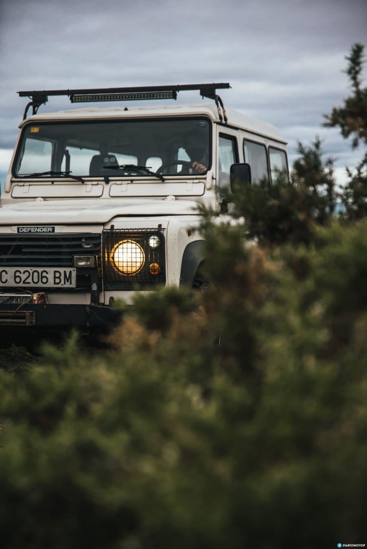 Land Rover Defender 2020 Vs Classic 00001