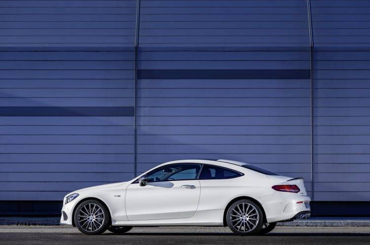 Mercedes Amg C 43 4matic Coupe Un Amg De 367 Cv Para Todos Los Publicos Diariomotor