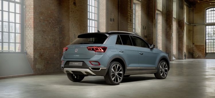 El Volkswagen T-Roc se renueva, y quiere ser más digital y refinado que  nunca